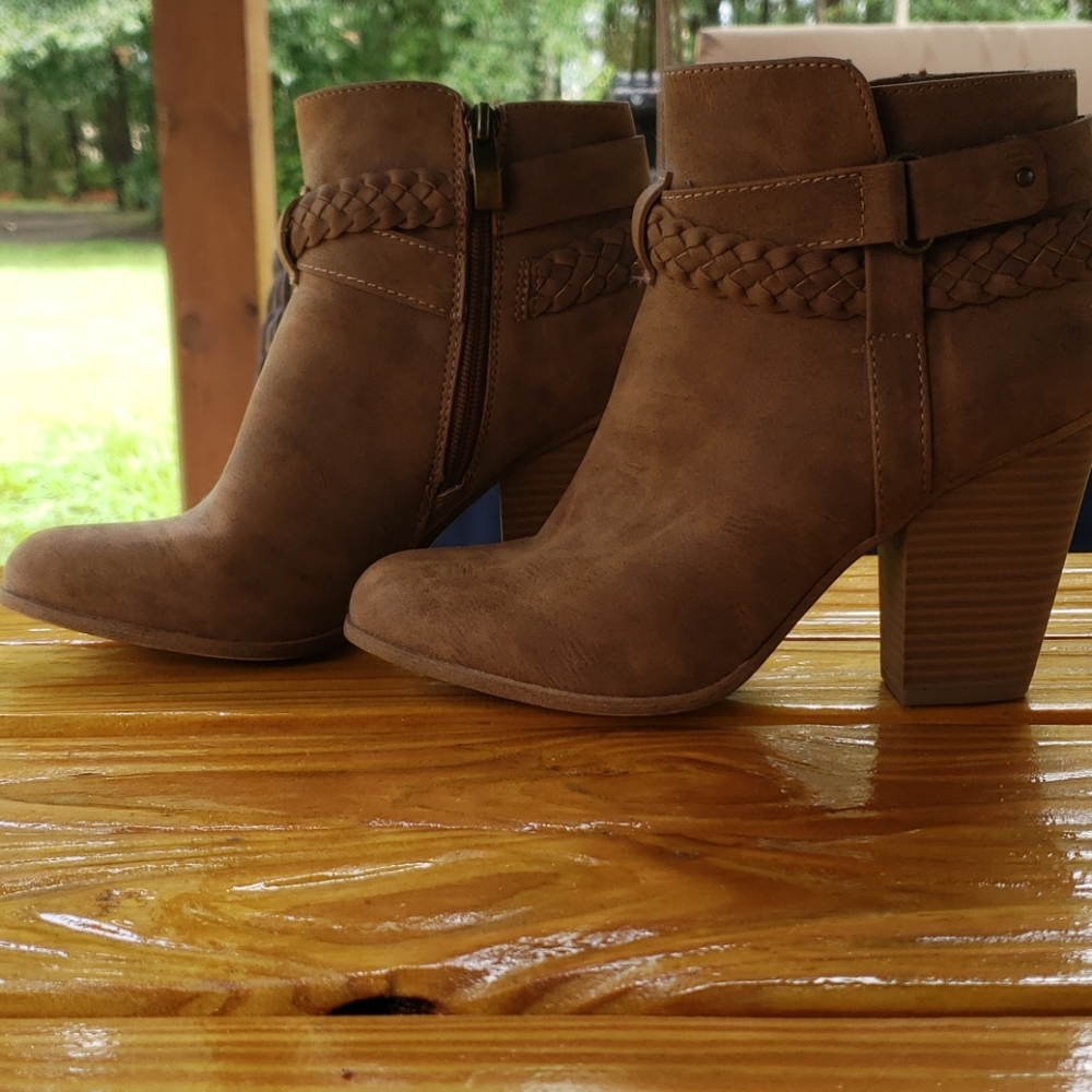 Brown ankle boots